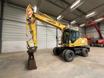 Komatsu PW 220-7