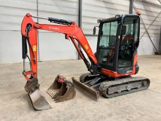 Kubota U 27-4
