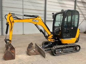 JCB 8026