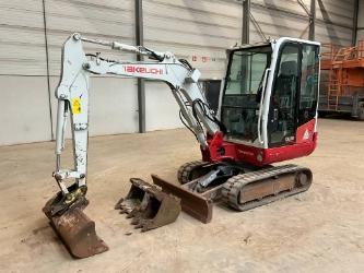 Takeuchi TB 230