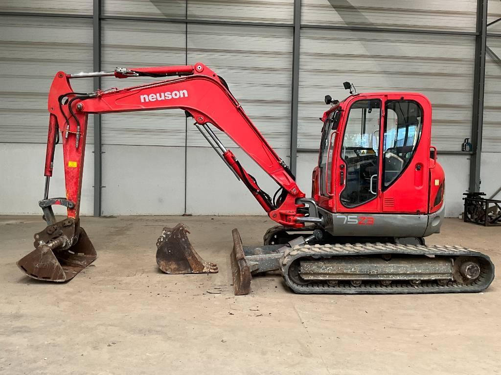 Neuson 75 Z 3 Midigraafmachines 7t - 12t