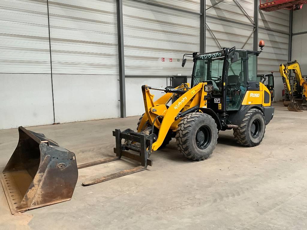 Kubota R 090 Wielladers