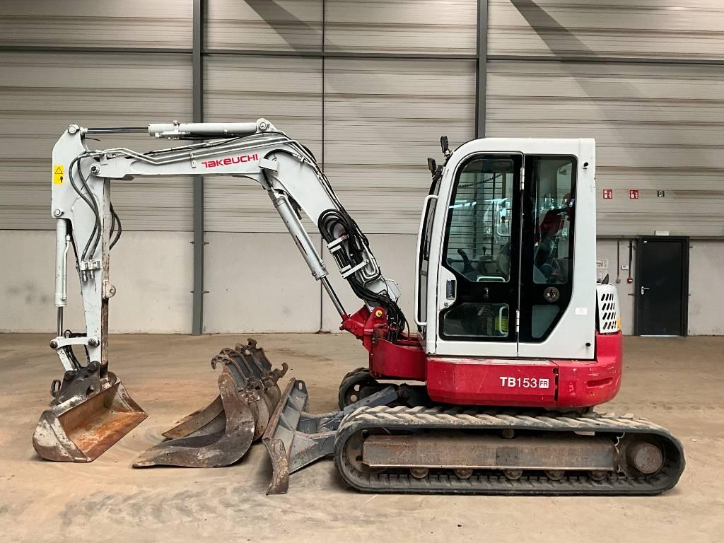 Takeuchi TB 153 FR Minigraafmachines < 7t