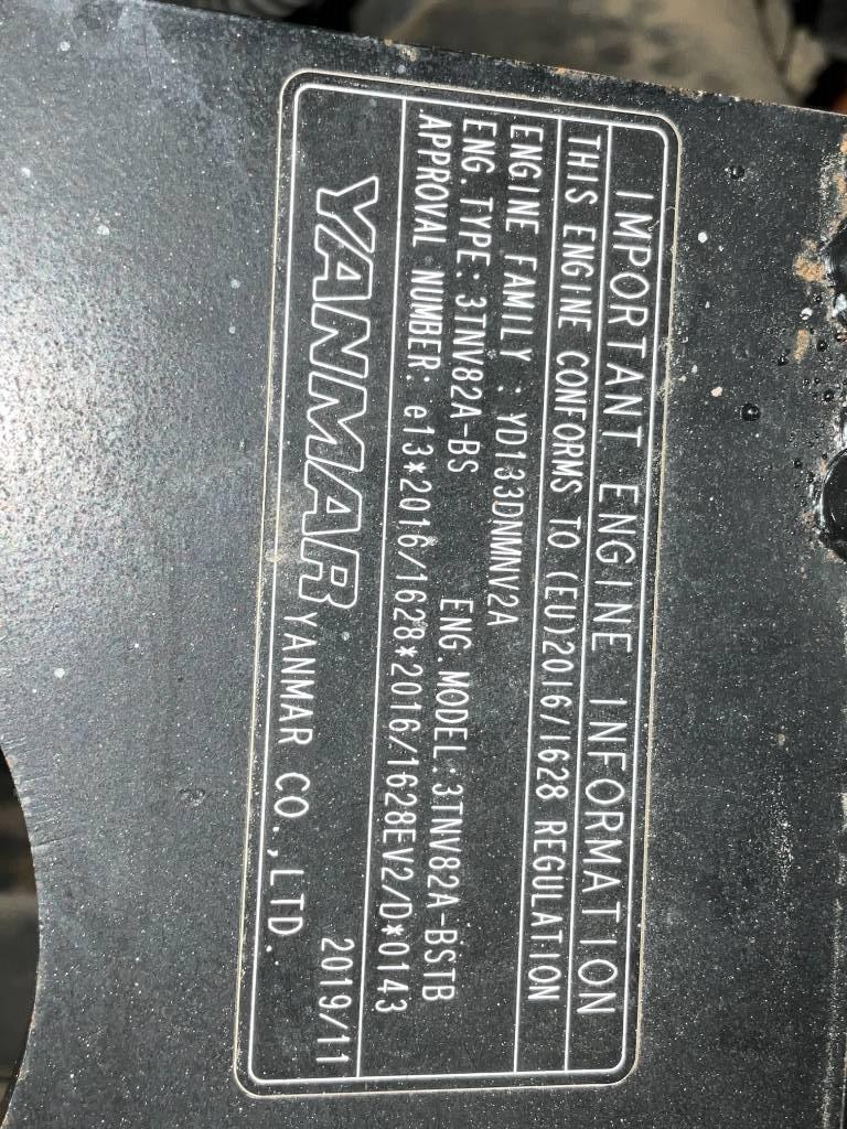 Takeuchi TB 225 Minigraafmachines < 7t
