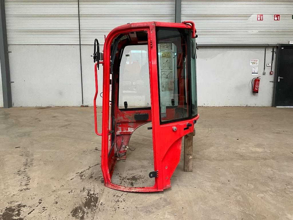 Yanmar Vio 25-6 Cabine en interieur