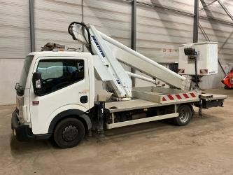 Renault Maxity 120 + multitel mt202