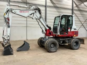 Takeuchi TB 295 W powertilt