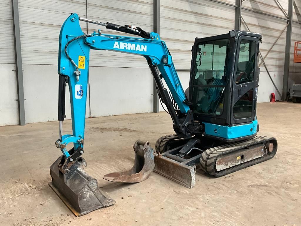 Airman AX 33 U - 7 Minigraafmachines < 7t