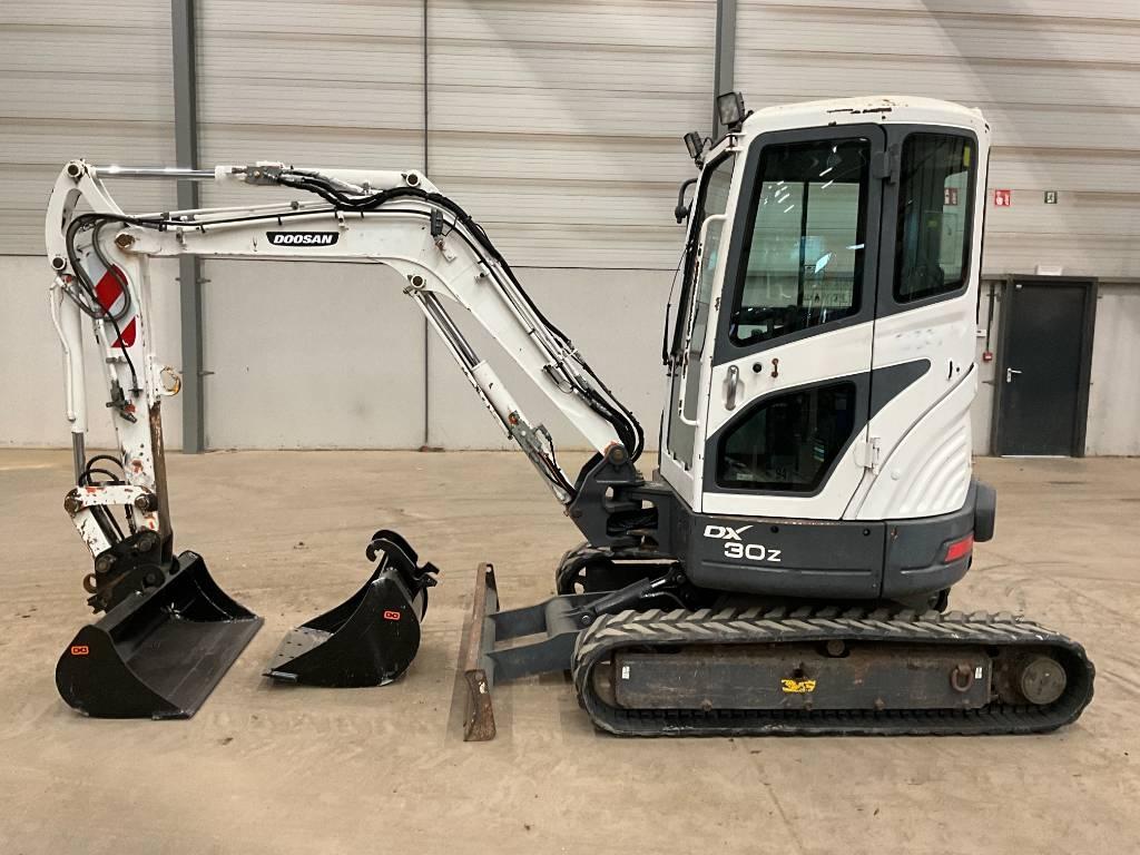 Doosan DX 30 Z Minigraafmachines < 7t