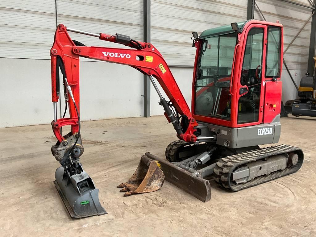 Volvo ECR 25 D Minigraafmachines < 7t