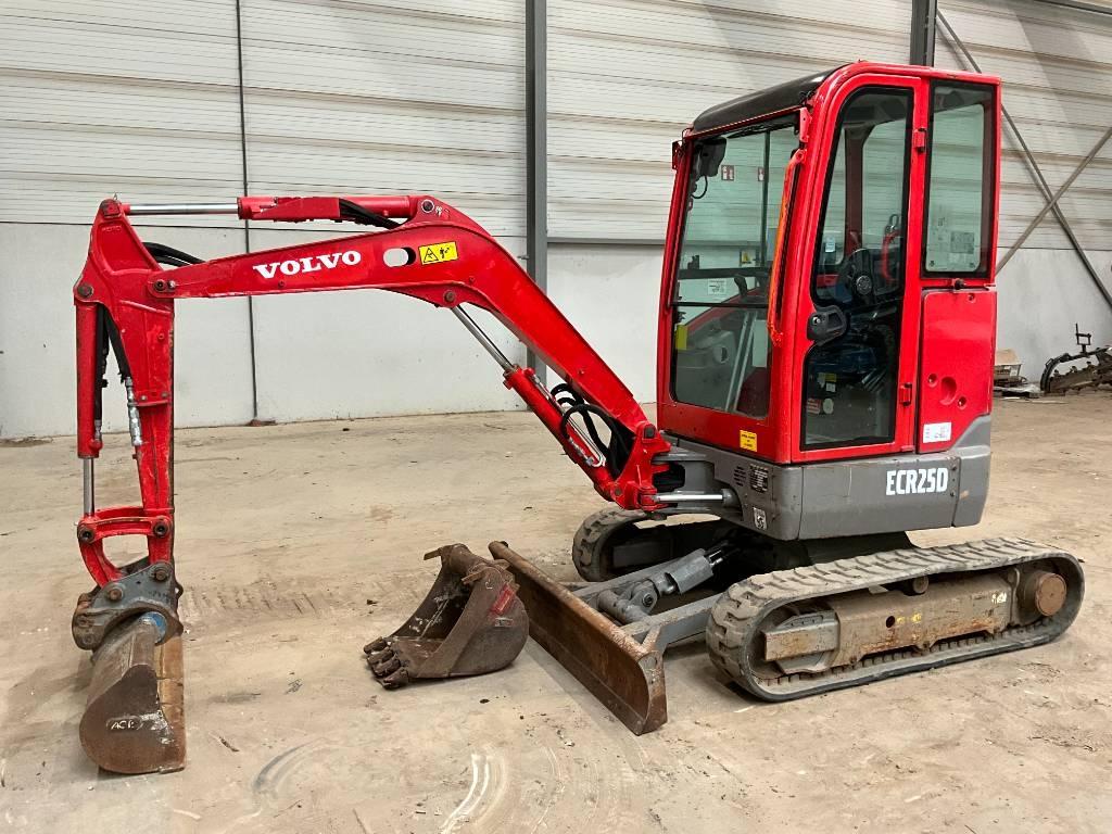 Volvo ECR 25 D Minigraafmachines < 7t