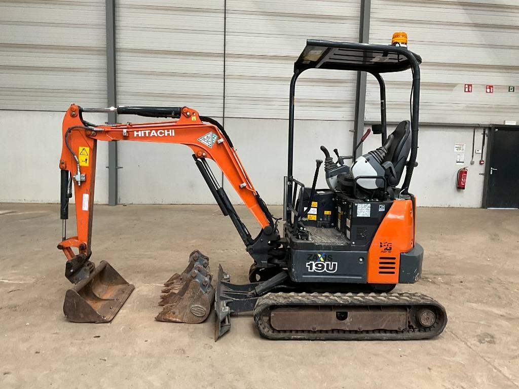 Hitachi ZX 19 U-6 Minigraafmachines < 7t