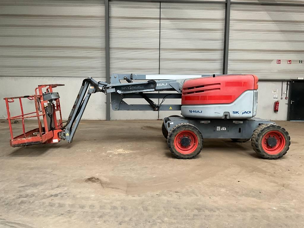 SkyJack SJ 46 AJ Knikarmhoogwerkers