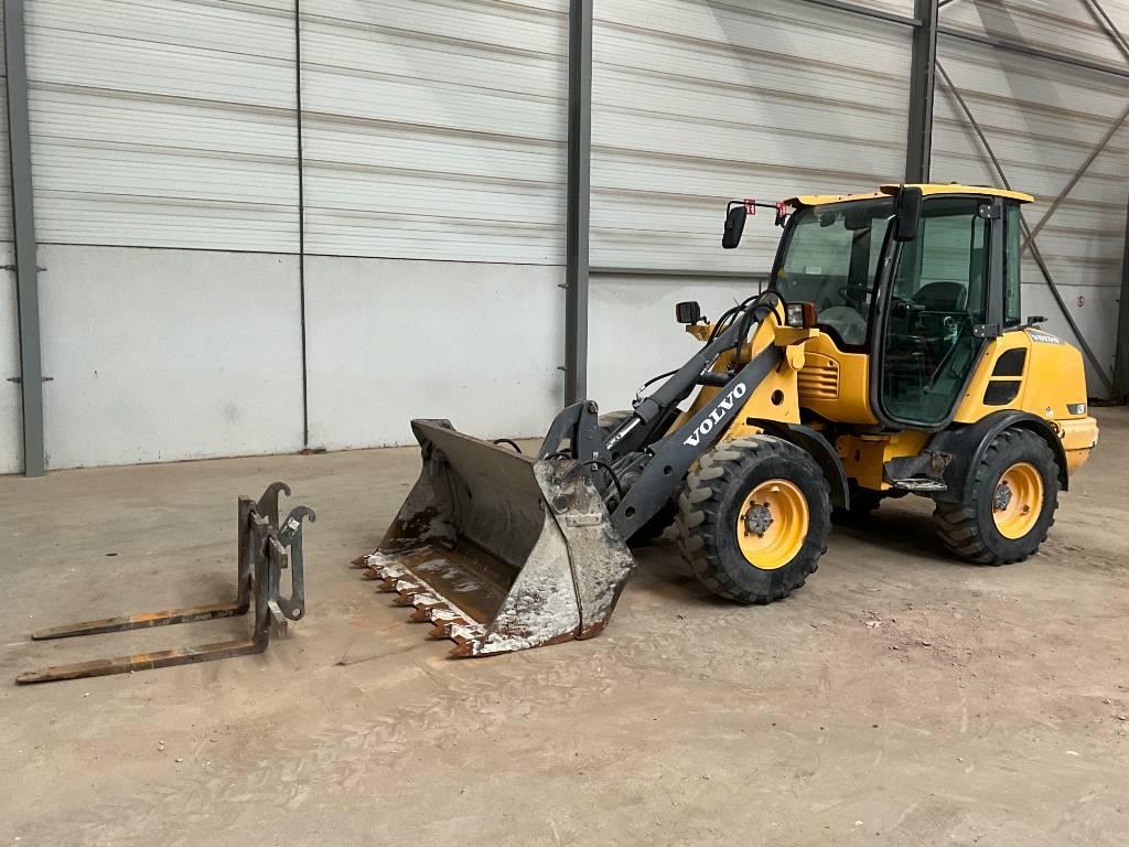 Volvo L 25 F Wielladers