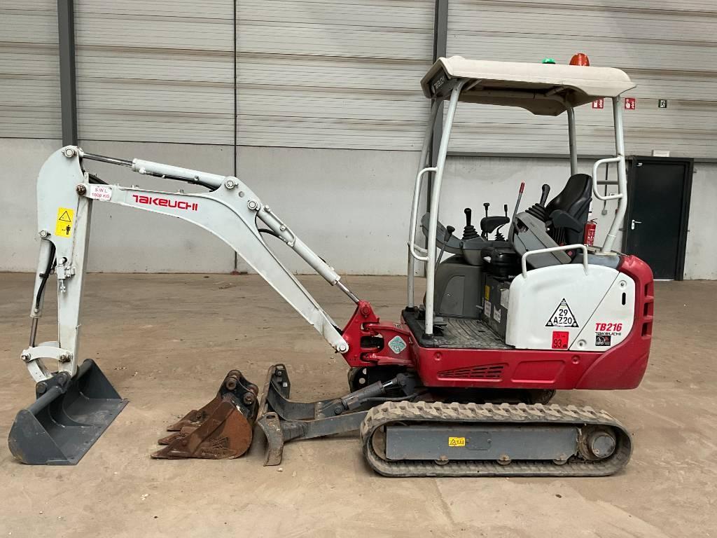 Takeuchi TB 216 Minigraafmachines < 7t
