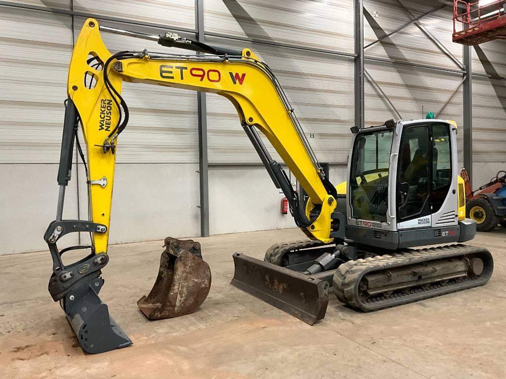 Neuson ET 90 Midigraafmachines 7t - 12t