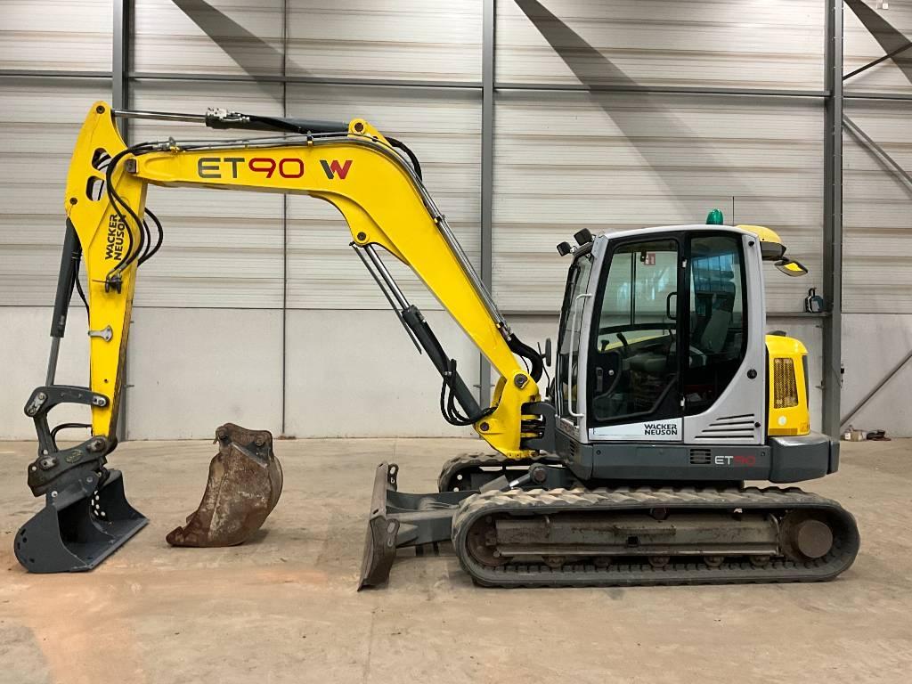 Neuson ET 90 Midigraafmachines 7t - 12t