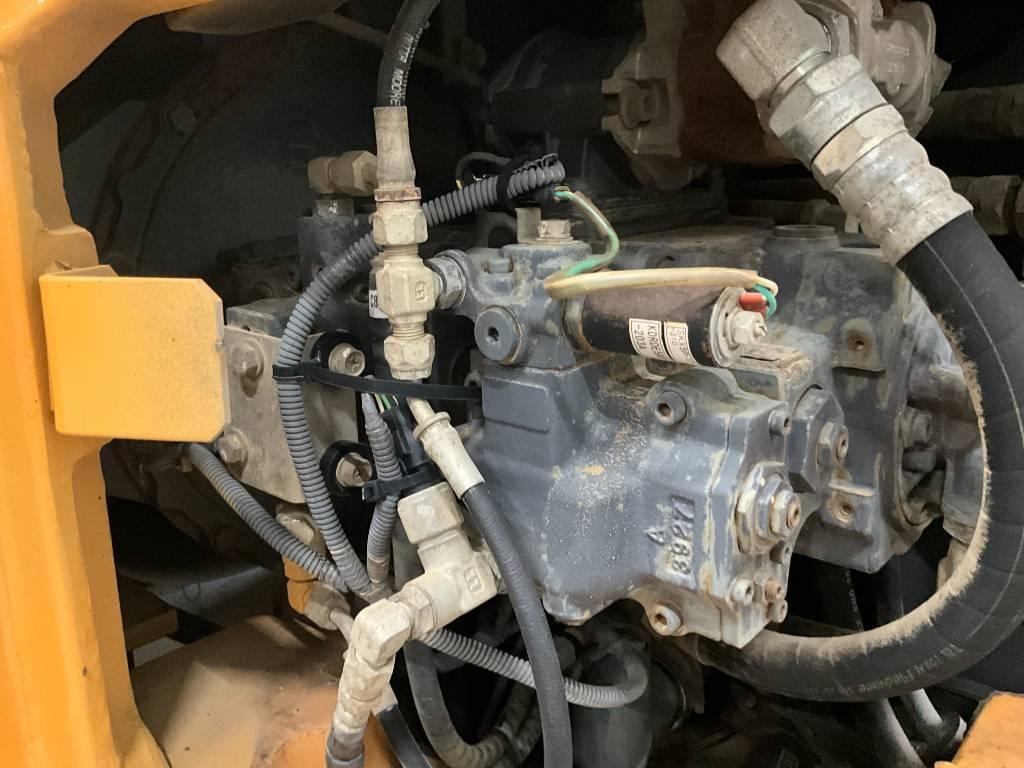 CASE CX 145 C SR Rupsgraafmachines