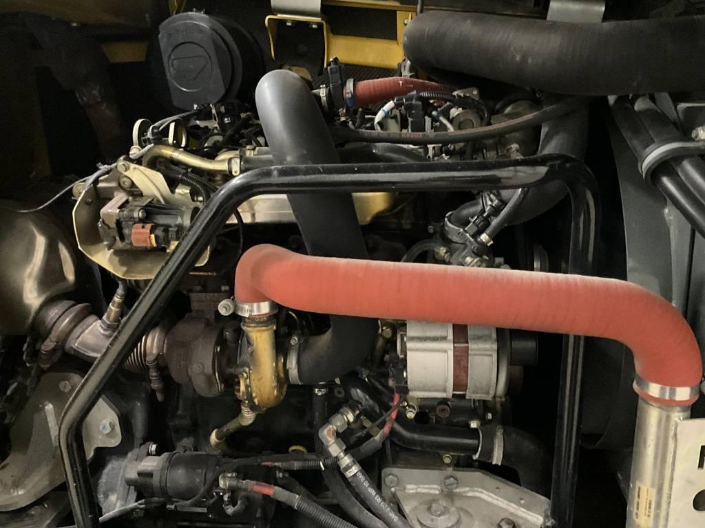 Neuson EW 100 Wielgraafmachines