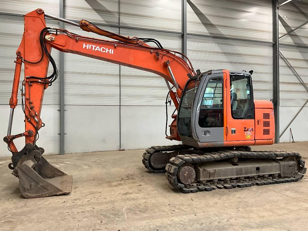 Hitachi ZX 135 US Rupsgraafmachines