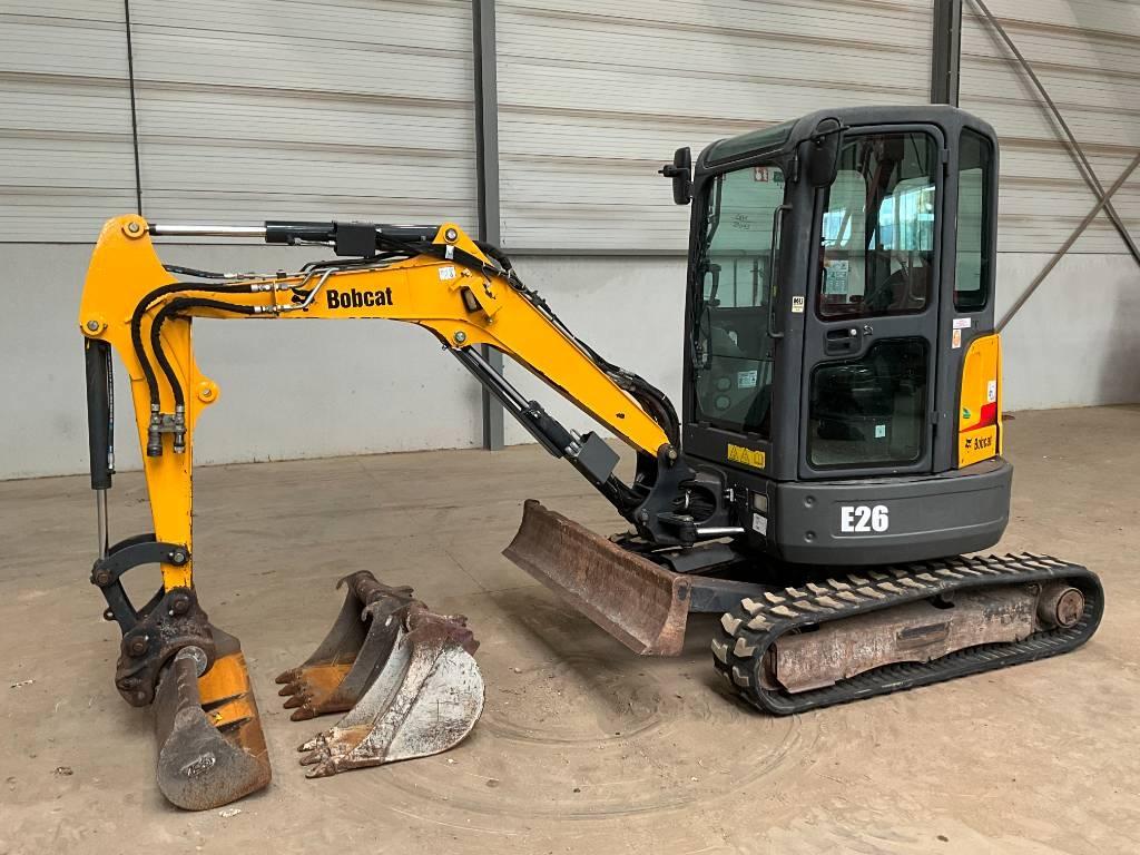 Bobcat E 26 Minigraafmachines < 7t